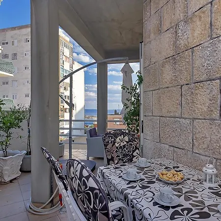Lory Apartment Makarska