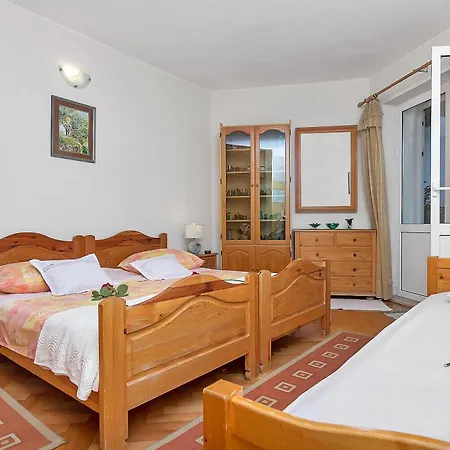 Lory Apartment Makarska